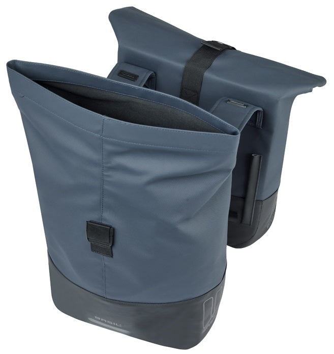 Basil dubbele fietstas cove 28-32l 14 x 29 x 36 cm - blauw zwart