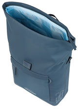 Basil fietsschoudertas brooklyn mik 17l 14 x 32 x 40 cm - blauw