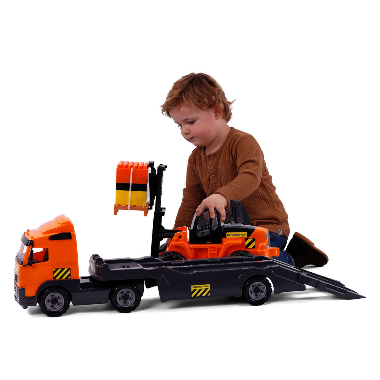Cavallino vrachtwagen met trailer en vorkheftruck, schaal 1:16