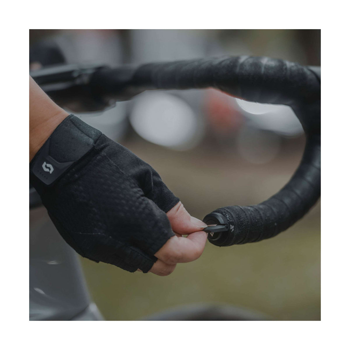 Topeak plug'n tool roadie