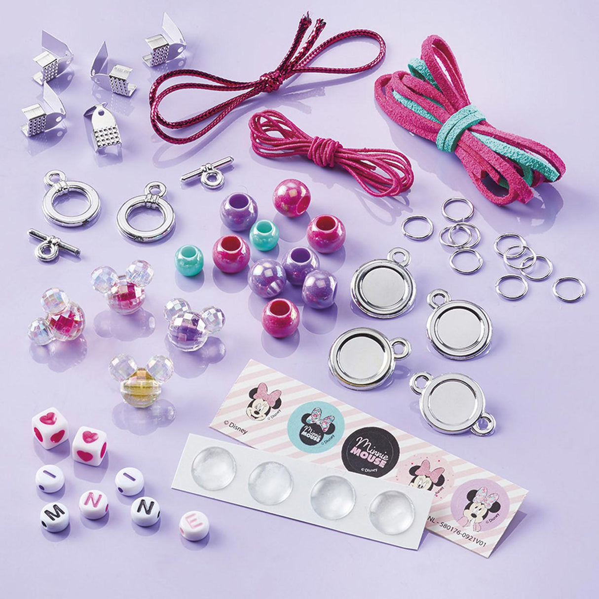 Totum Minnie Mouse - Letter Charm Armbandjes