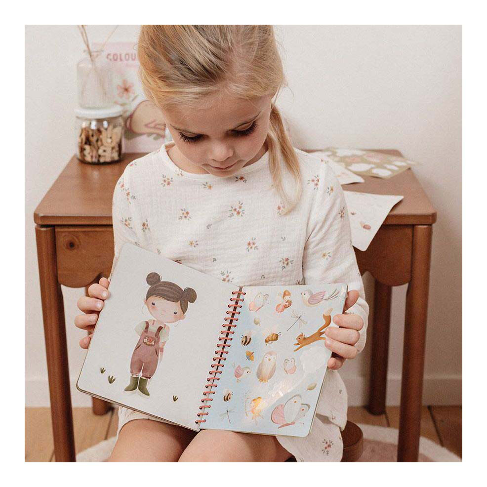 Little dutch dress up stickerboek rosa fairy garden