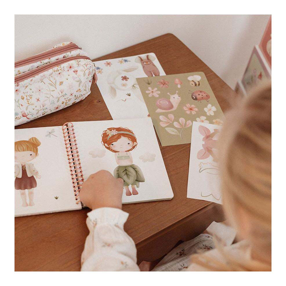 Little dutch dress up stickerboek rosa fairy garden