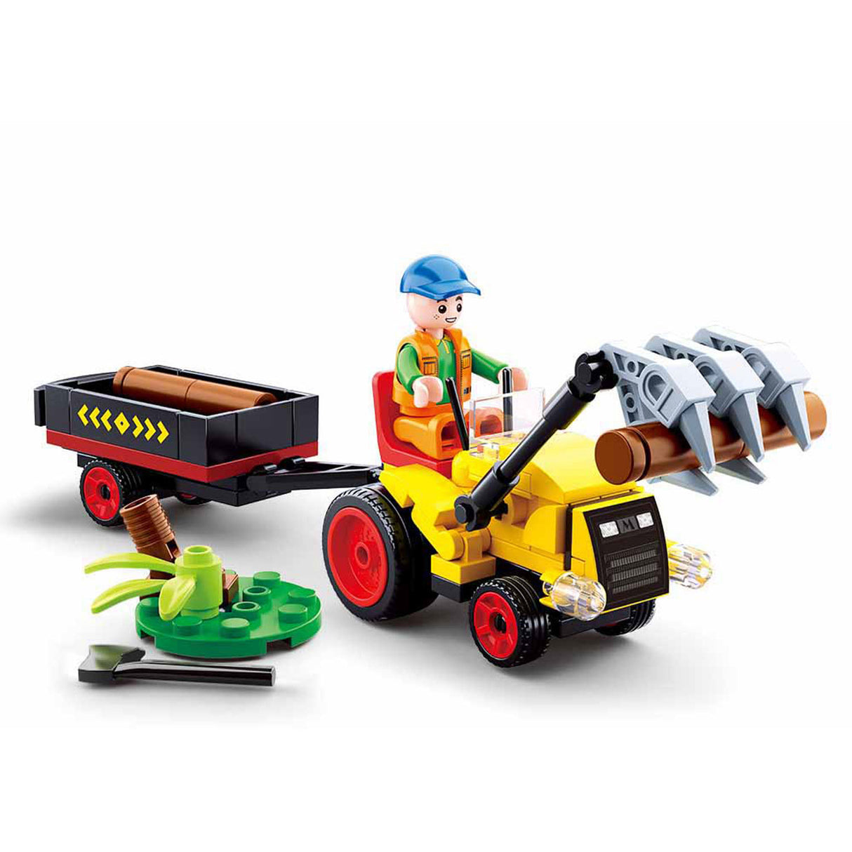 Sluban - traktor met boomstammen