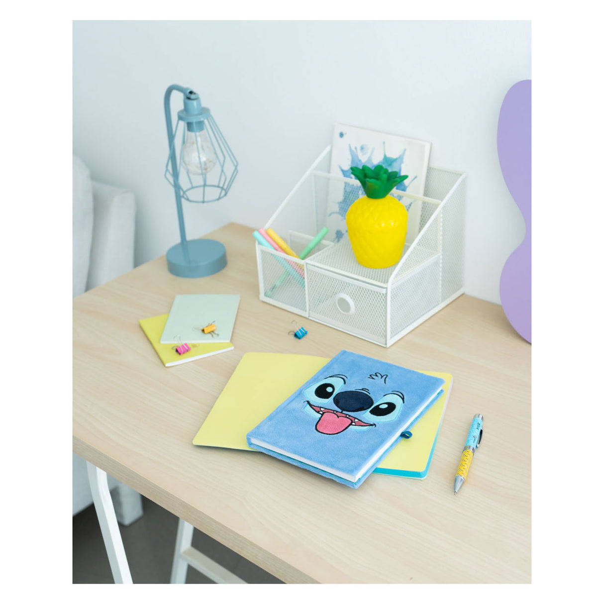 Notiteboek stitch met pen