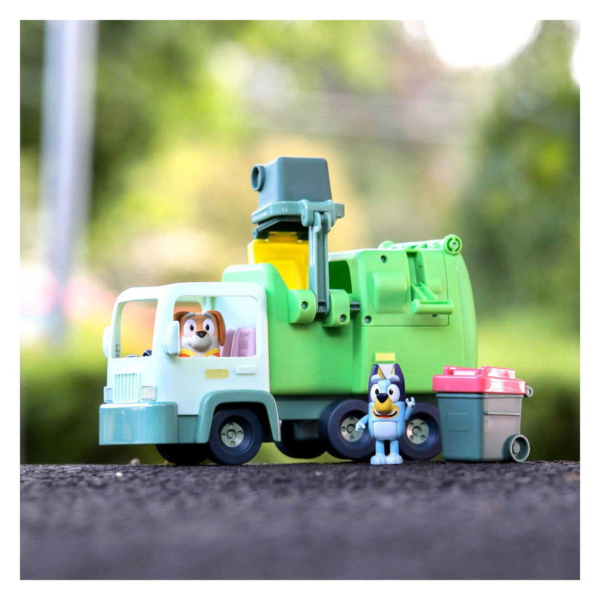 Moose toys bluey vuilniswagen