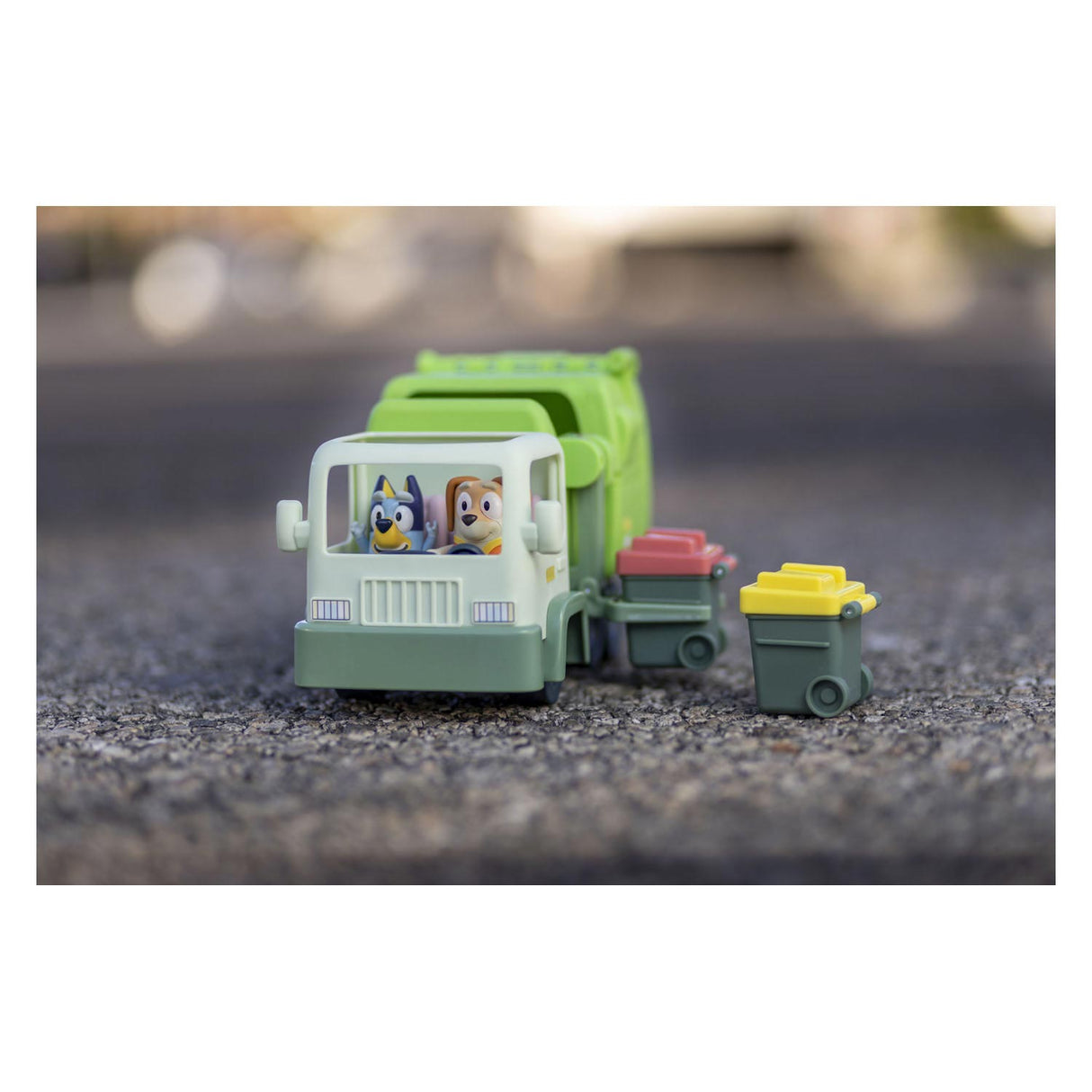 Moose toys bluey vuilniswagen