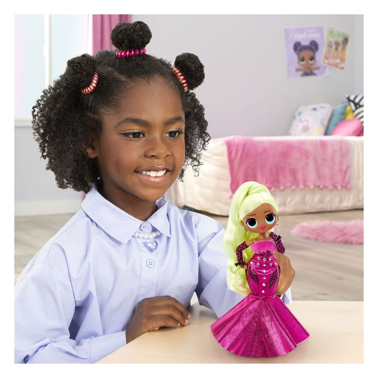 MGA Entertainment Surprise! O.M.G. HoS Lady Diva