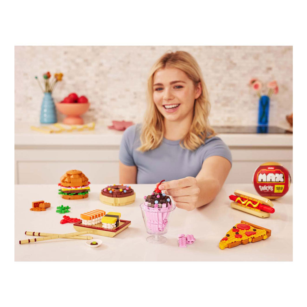 Zuru max premium snack capsule - bouwspeelset in verrassingsbal
