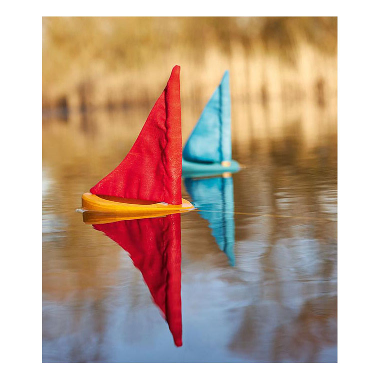 Goki houten zeilboot klein