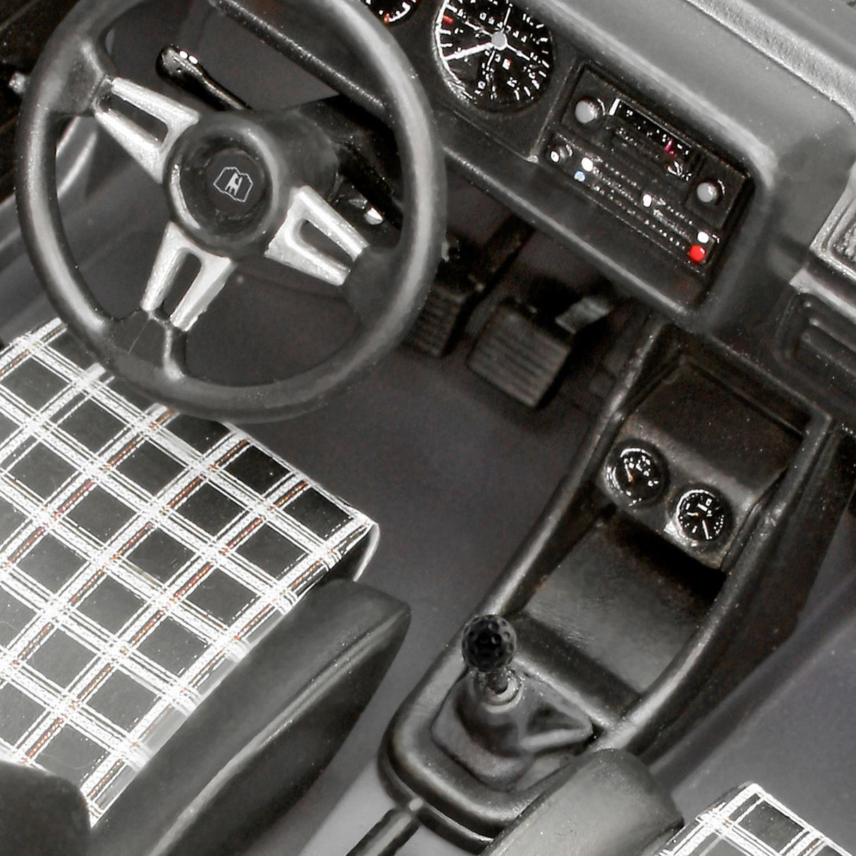 Revell volkswagen golf 1 gti