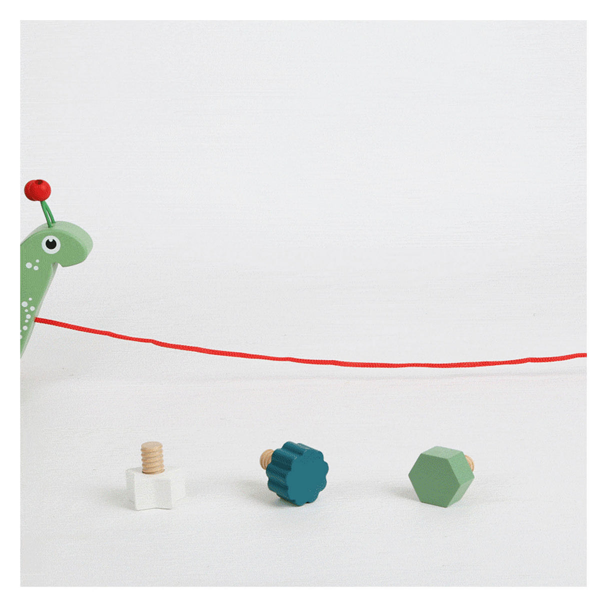 Small Foot Houten Trekfiguur Vormenstoof Slak, 6dlg.