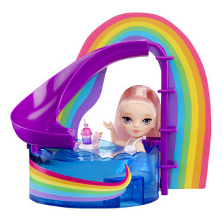 Regenboog hoog klein compact speeltoestel zwemmen