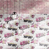 Noordwand behang urban friends coffee bricks roze en wit