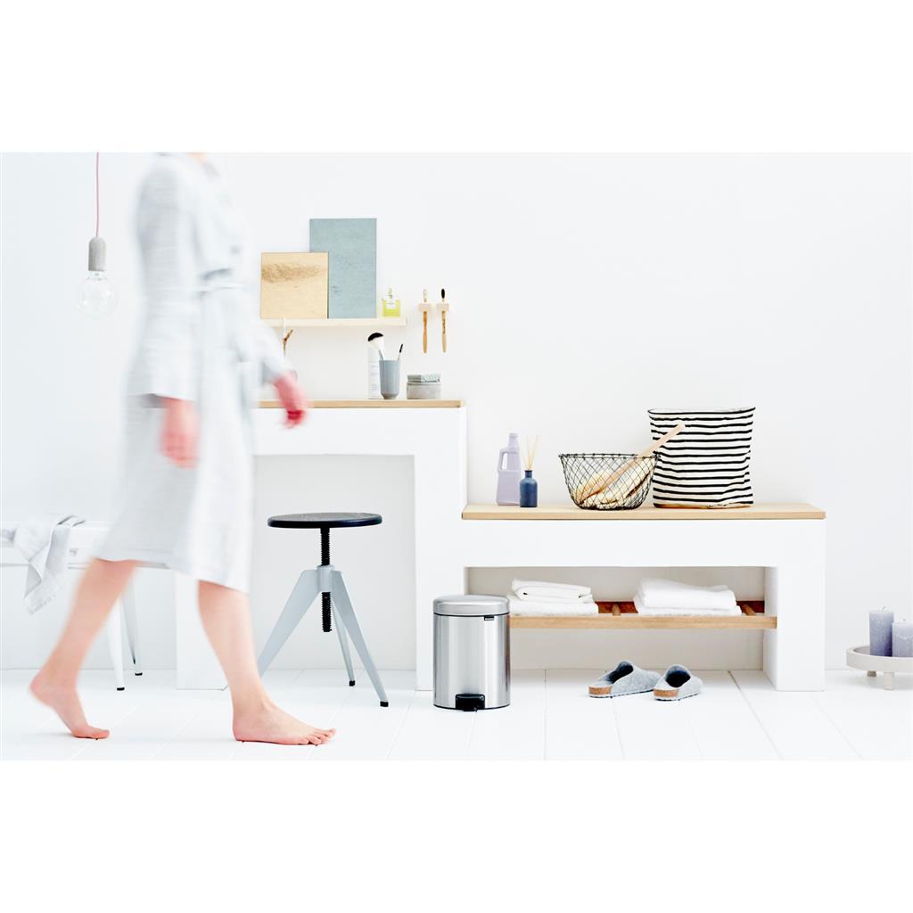 Brabantia pedaalemmer newicon 5l mat staal