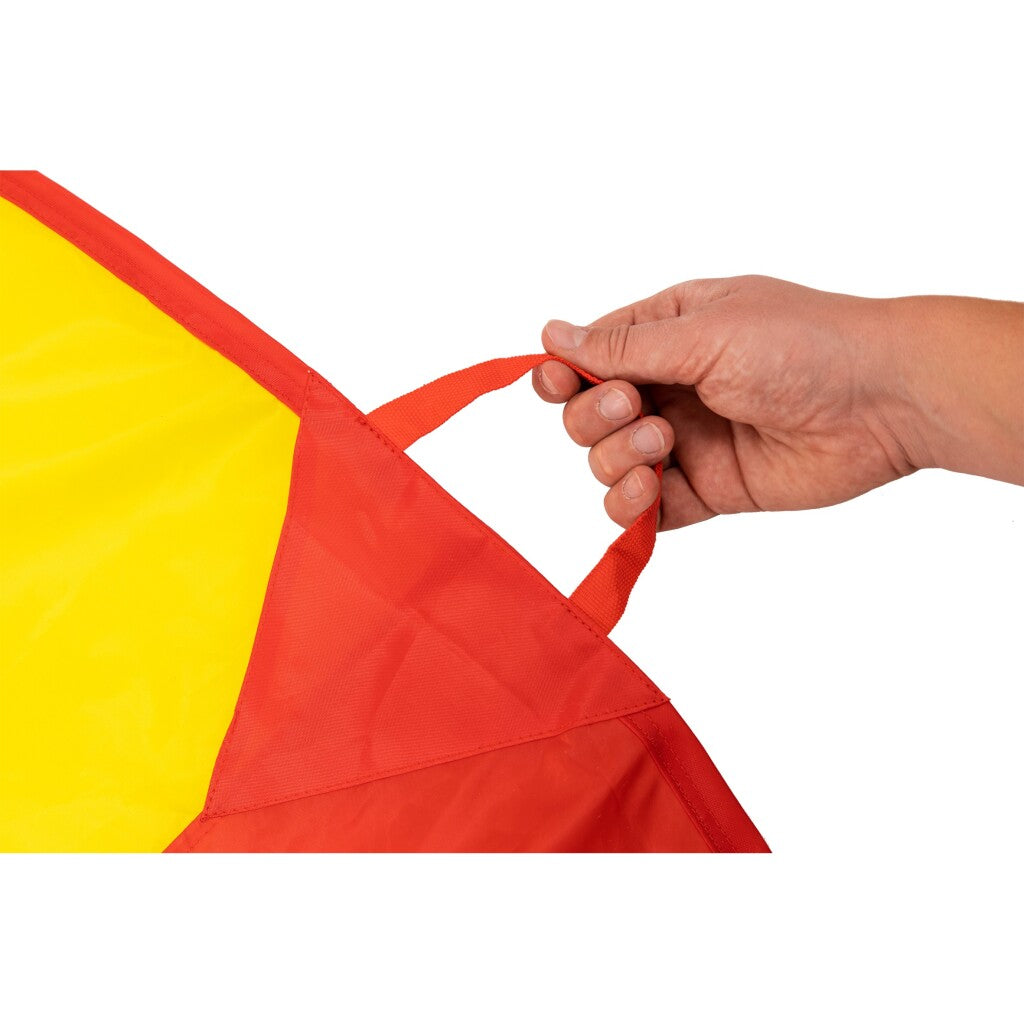 Outdoor play parachutedoek met ballen