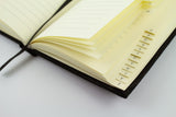 Kangaro k-5105 alfabetboek a5 a-z linnen hard cover zwart, 208 pagina's, leeslint, elastiek