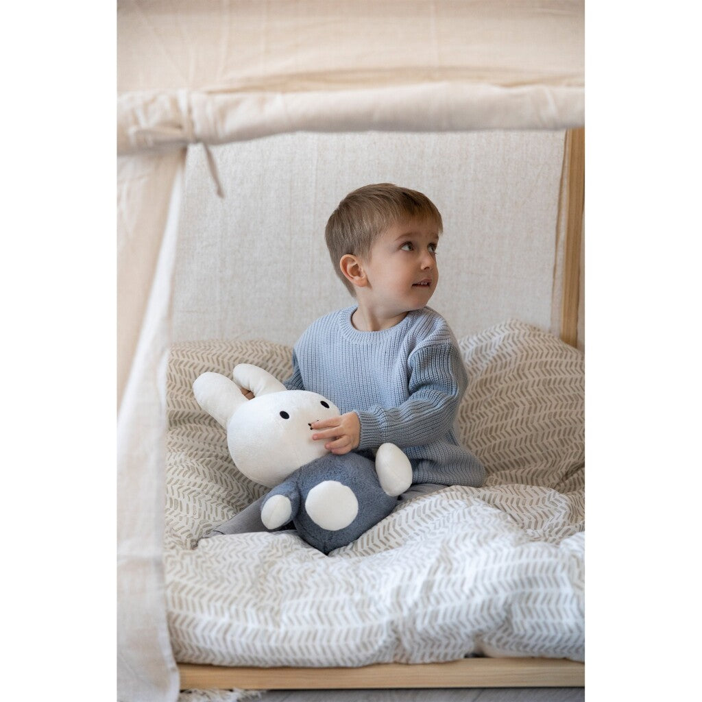 Nijntje fluffy knuffel 35 cm blauw