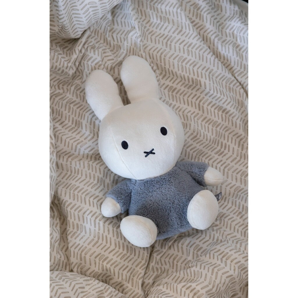 Nijntje fluffy knuffel 35 cm blauw