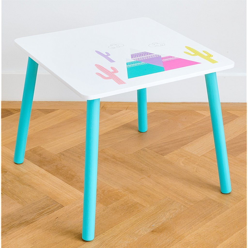 Lama houten tafel met 2 stoelen