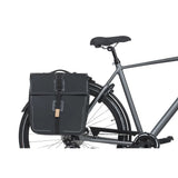 Basil dubbele fietstas urban dry mik 50 liter 16 x 31 x 32 cm (2x) - mat zwart