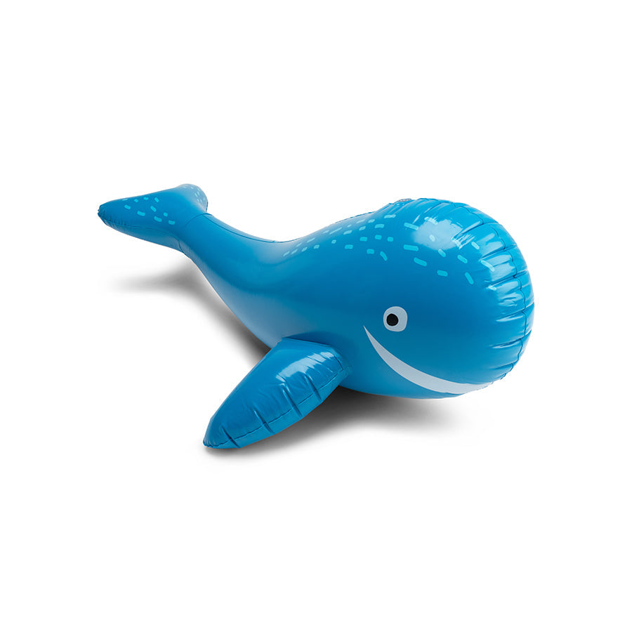 Dreamscape | blauwe walvis watersproeier