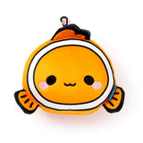 Relaxeazzz adoramals finley de clownsvis rond reiskussen slaapmasker