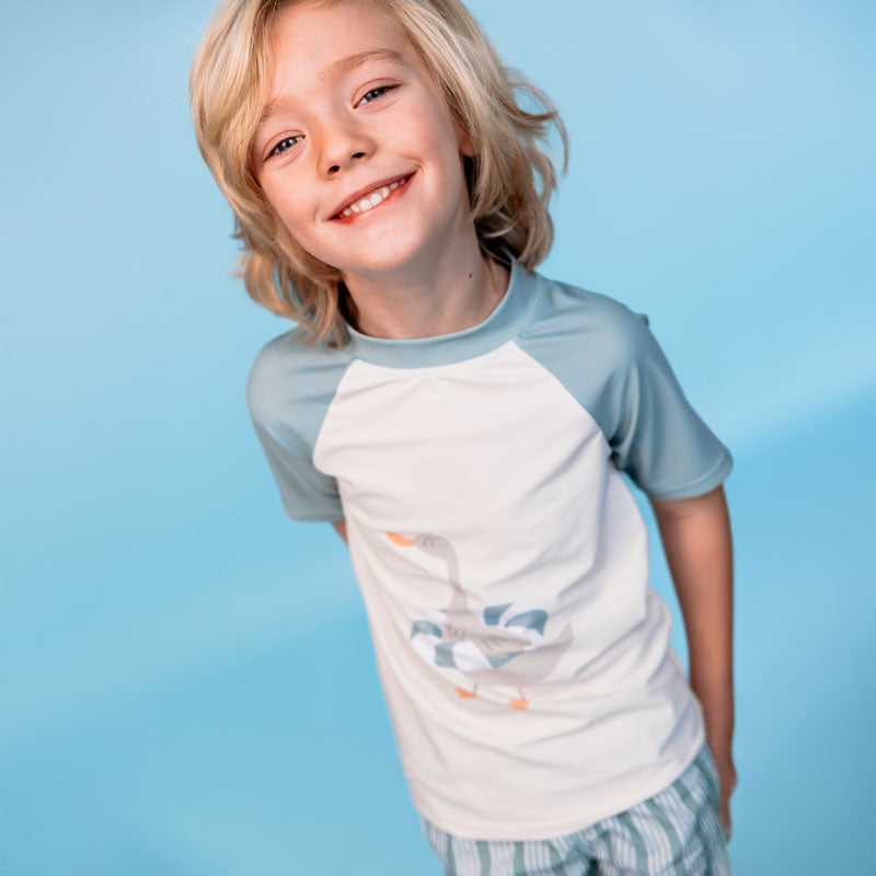 Resortstreep | groen uv zwemshirt met korte mouwen