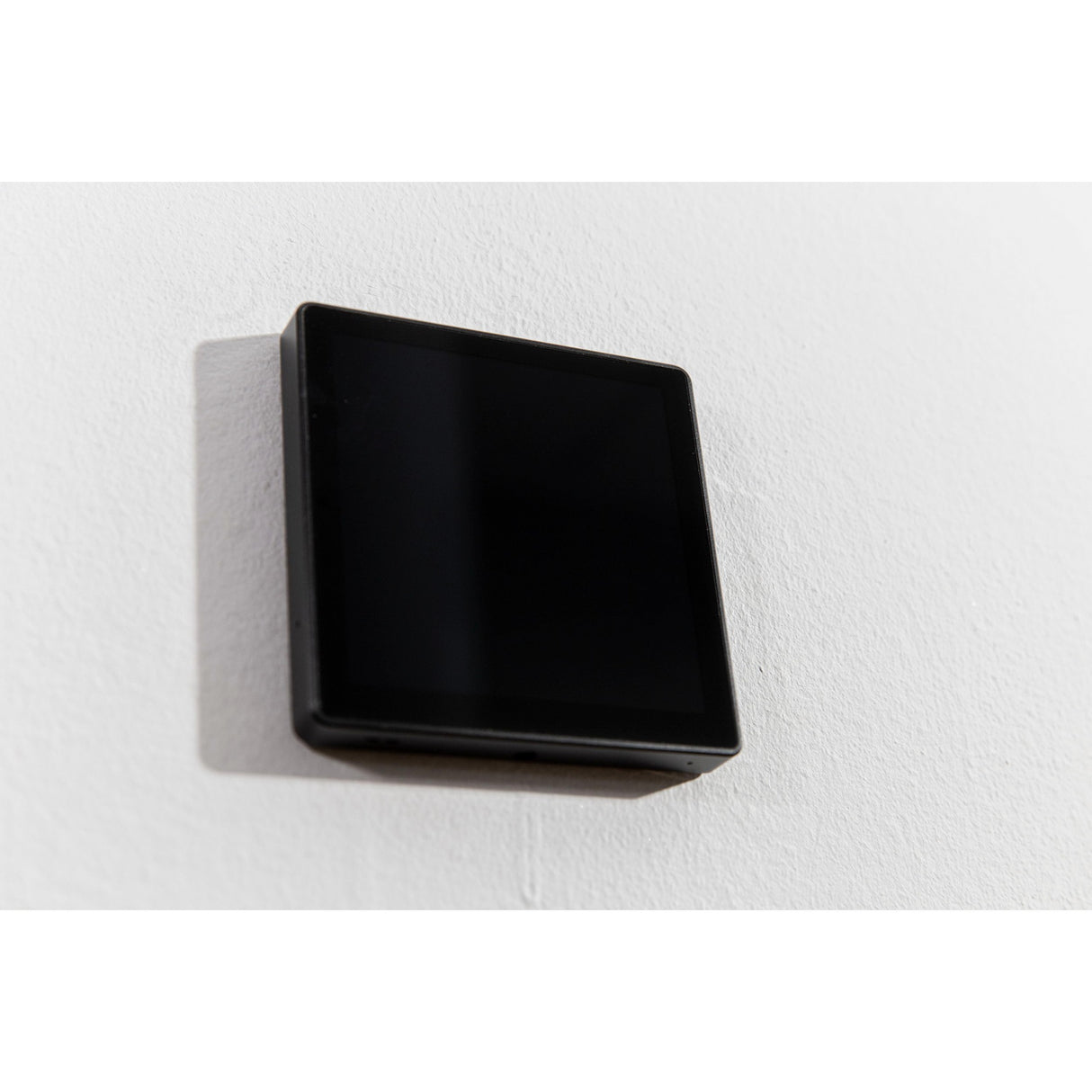 Shelly wall display black