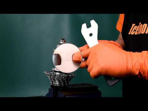 IceToolz conussleutel 14mm met handvat 20cm 2404714