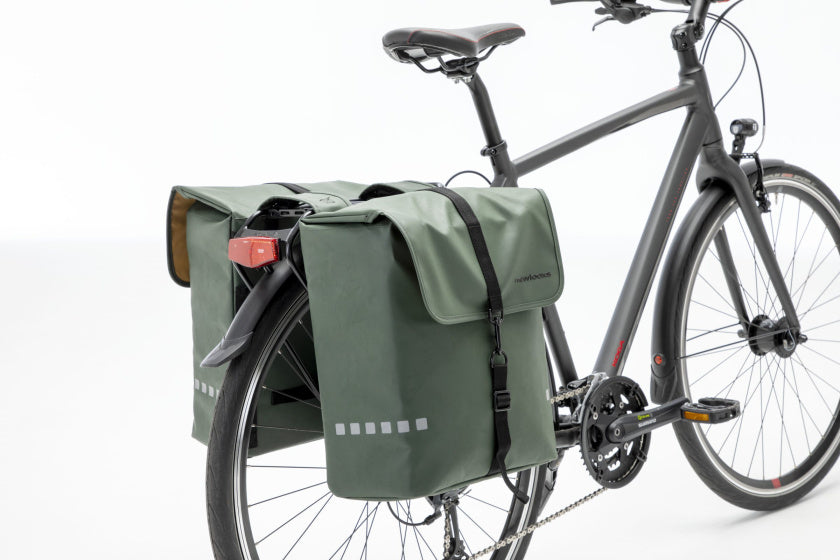 Fietstas Odense - Stoere, ruime dubbele achtertas voor elektrische fietsen - Groen