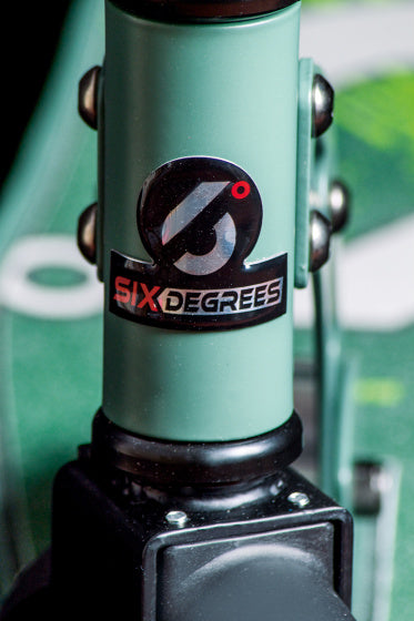 Six degrees 2-wiel Step Opvouwbaar Voetrem Lichtgroen Wit