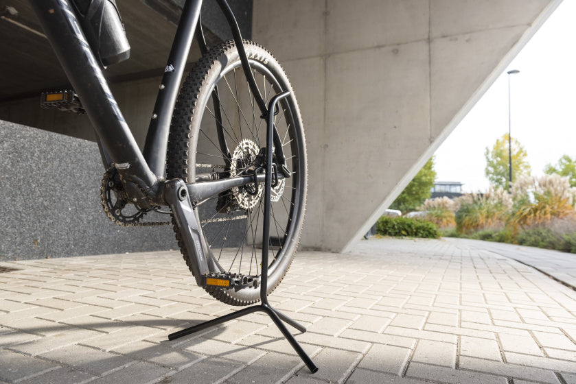 Steco etalage showstandaard display 3-poot mat zwart