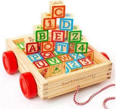 Dinotoys apeldoorn houten blokkenwagen met letters en cijfers