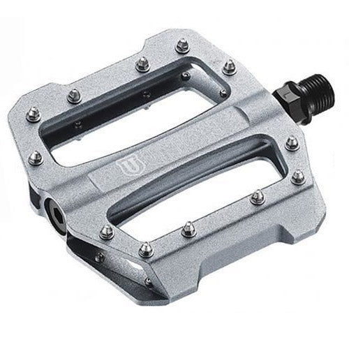 Union pedaal sp1300 alu cartridge+thrust lager. zilver